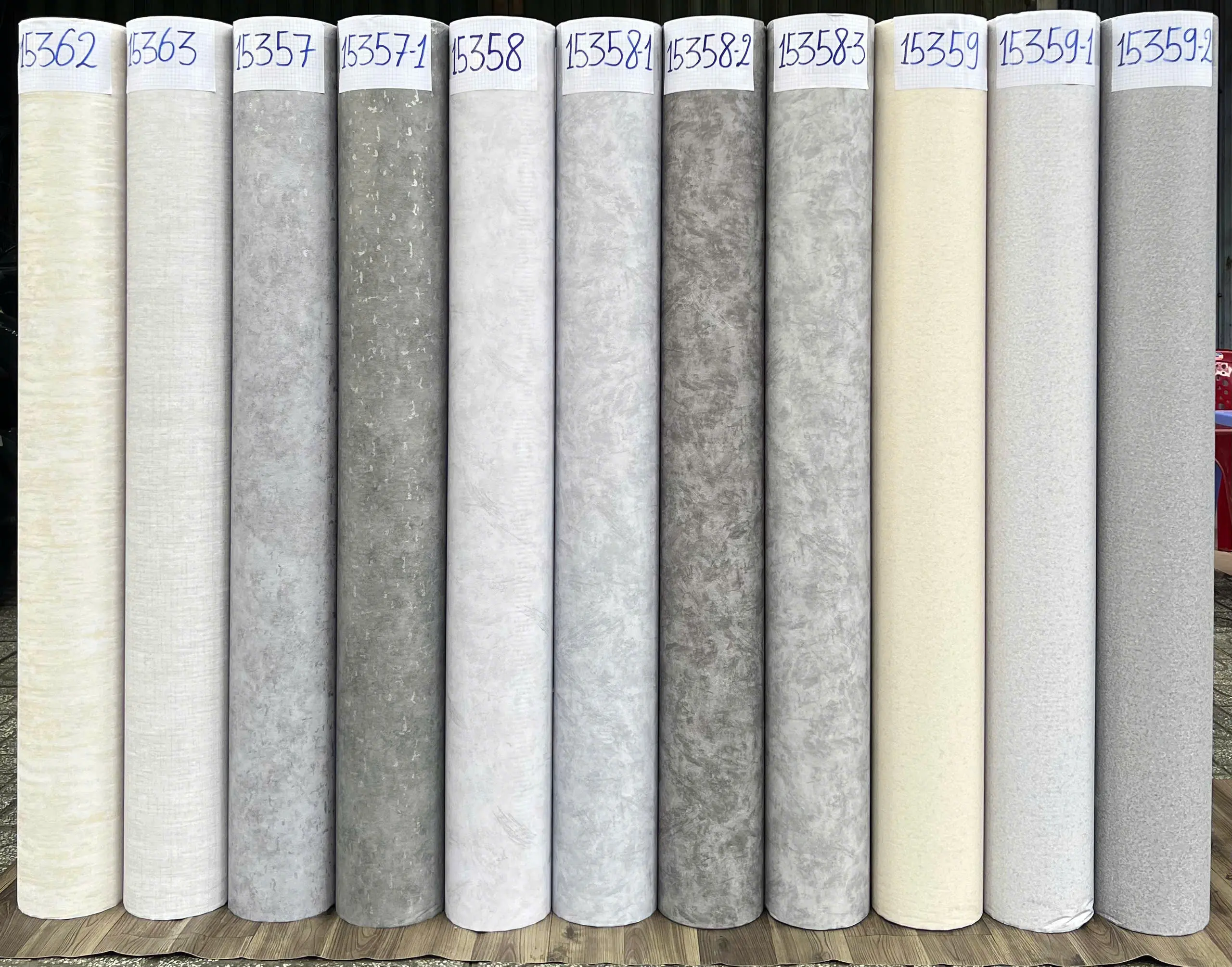 Tấm Decal - Nhựa Minh Tuấn 